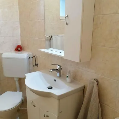 Apartmán In - Balaton 44884 *