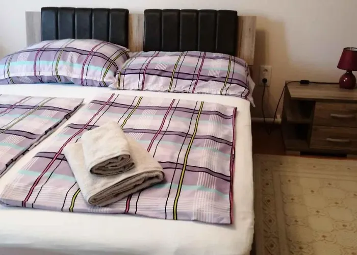 In - Balaton 44884 דירה